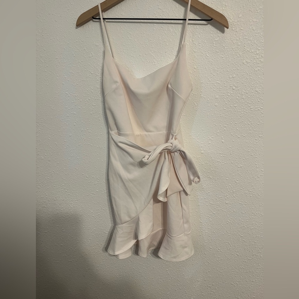 Mini off white dress.